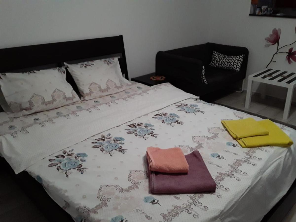 Appartamento Garsonniera Maria Bucarest Esterno foto